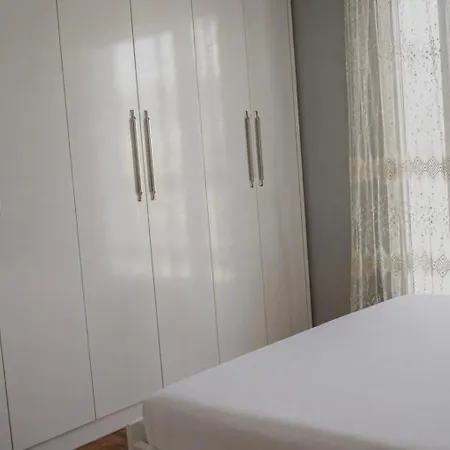 Apartment Luxury 3 Tirana
